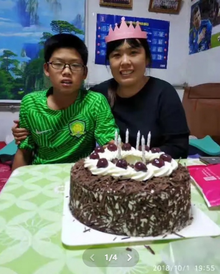 郭嘉璇母親曬照悼念兒子：璇兒生日快樂，希望天堂幸福