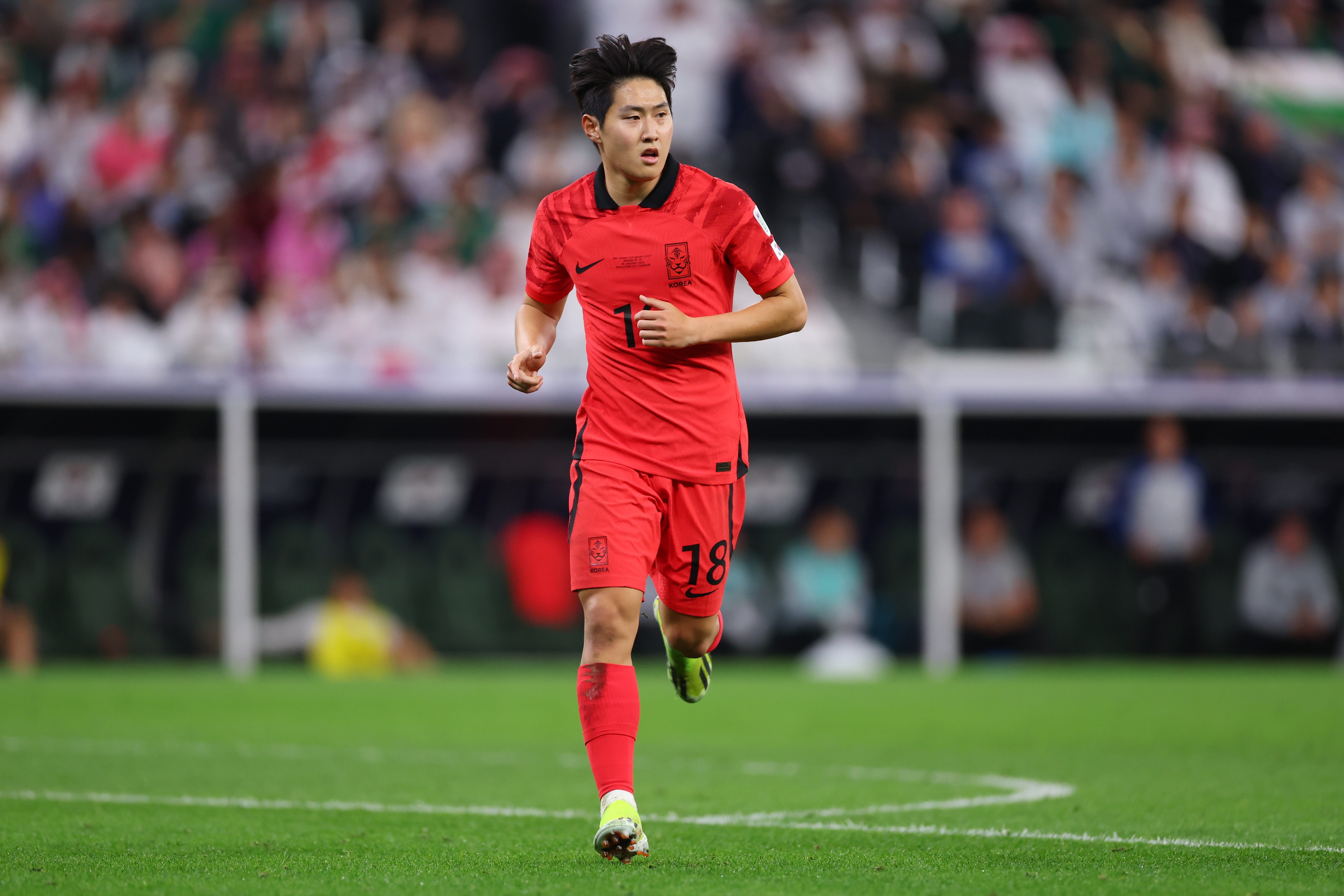 洪明甫：李剛?cè)蕦⑷毕c約旦比賽，他對于俱樂部也是重要球員