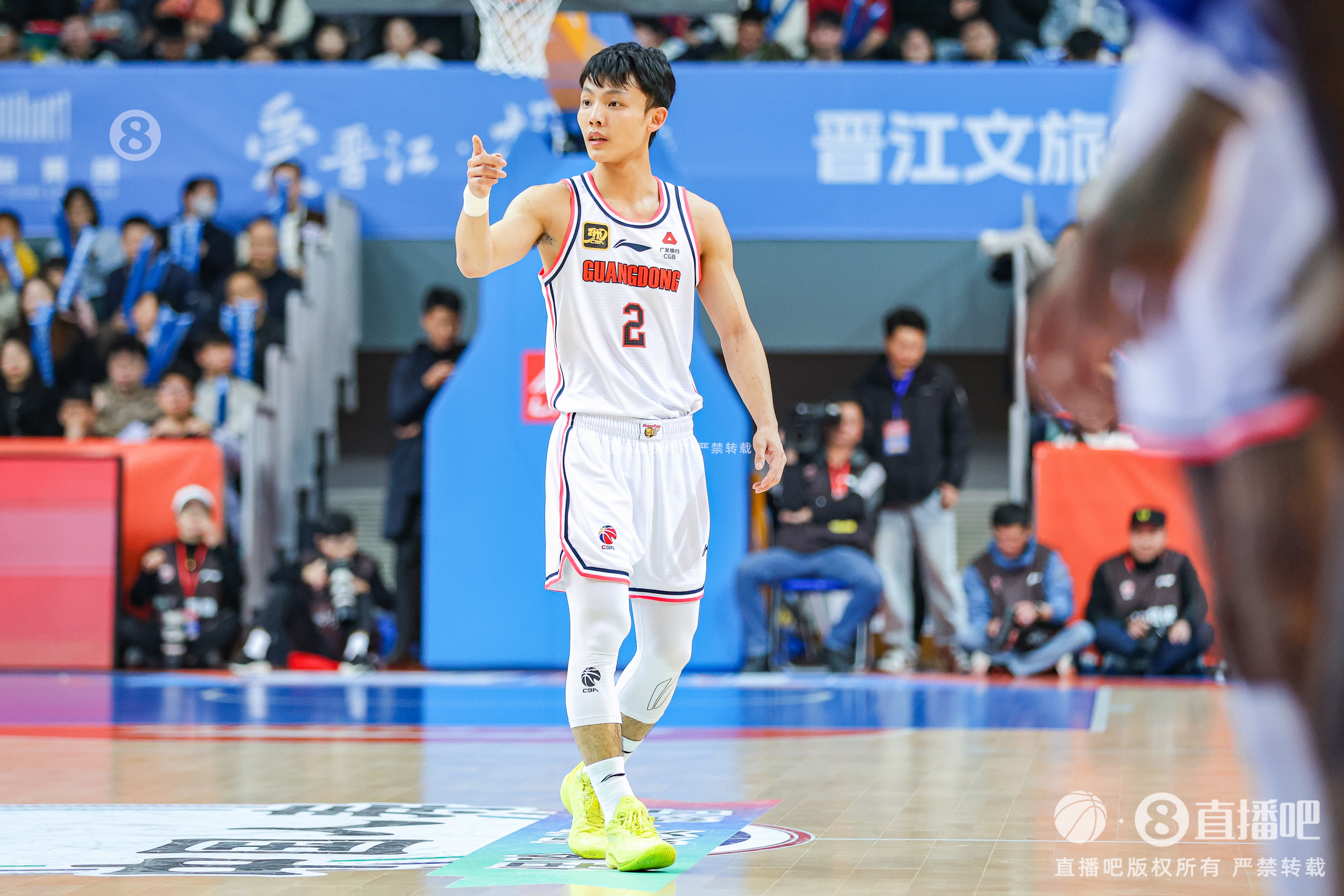 徐杰：身高不是打籃球的唯一標準 努力、勤奮、自律也是天賦